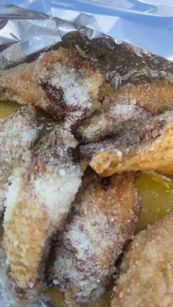 Dynamic Wings Food Trailer